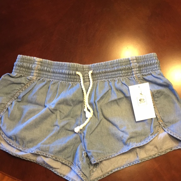 Rip Curl Pants - Rip Curl elastic waist jean shorts